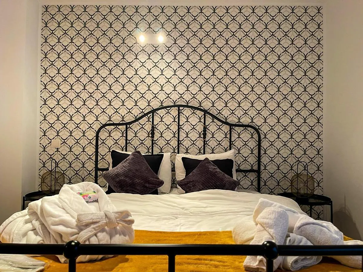 Tudor'S Apartment Bucharest