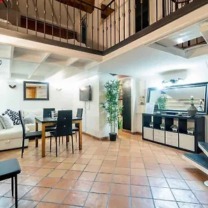 https://via-dei-cestari-loft.it-romehotels.com